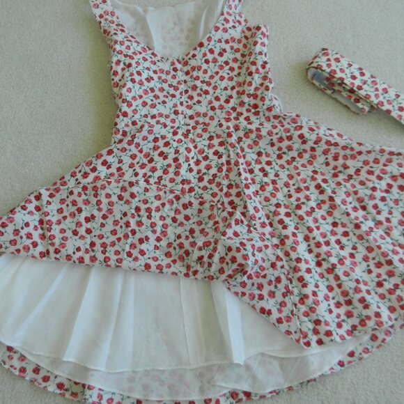 Adorable, summer sleeveless red floral dress, size 6, by MODA INT'L - Picture 4 of 9